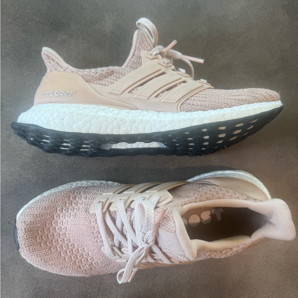 Adidas women’s ultraboost 1.0 shoes in beige size 7 - Picture 5 of 10